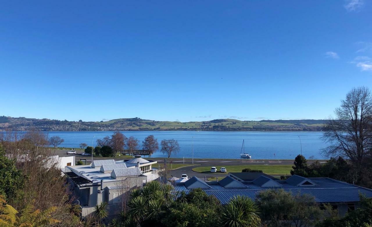 Bayview Lake Taupo Exterior photo